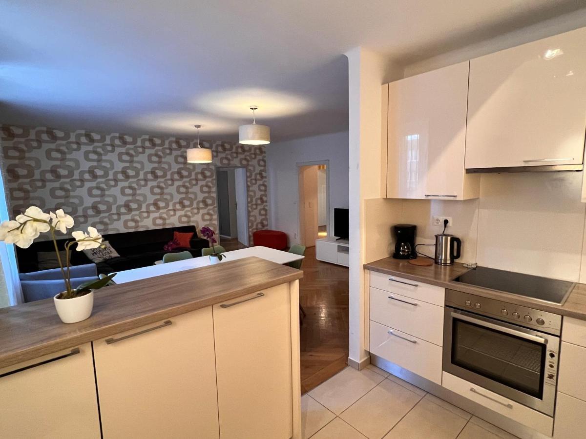Exclusive Center Vienne